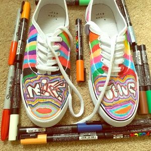 Custom Graffiti shoe size 7 MENS